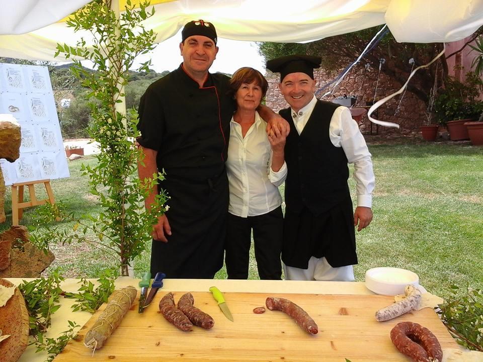 Hotel Ristorante La Tana Di Li Mazzoni Trinità dʼAgultu エクステリア 写真